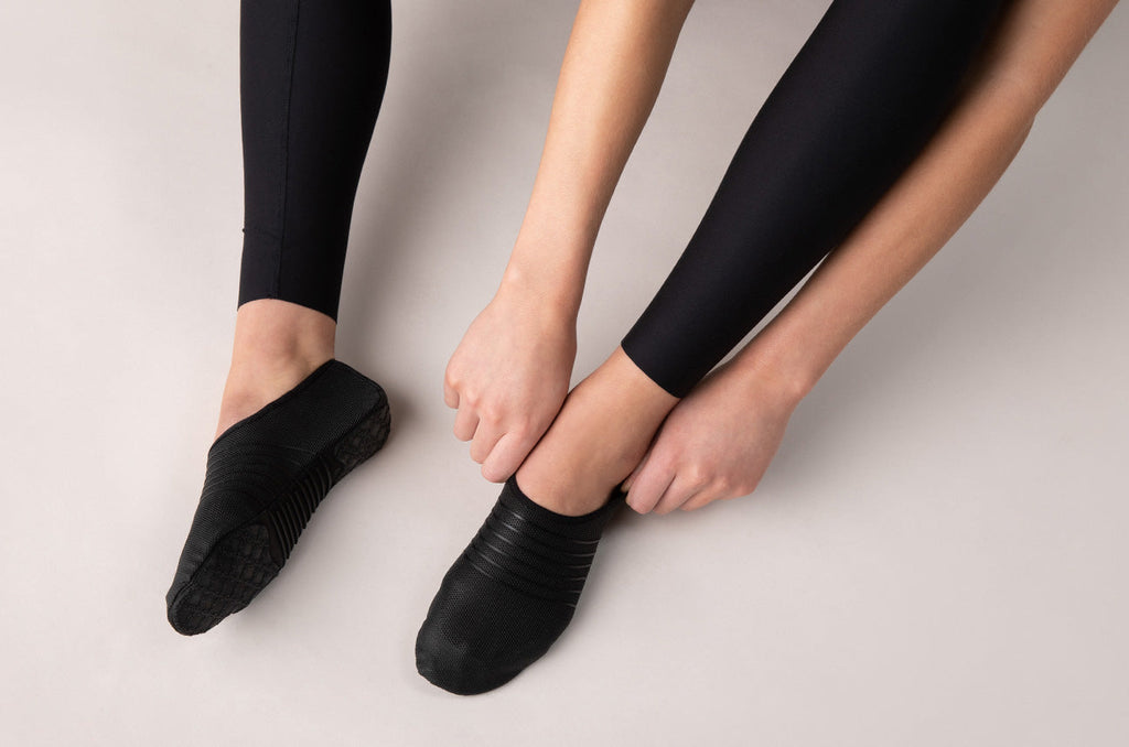 Studio Shoes: Yoga, Pilates & Barre Footwear – Bloch Australia