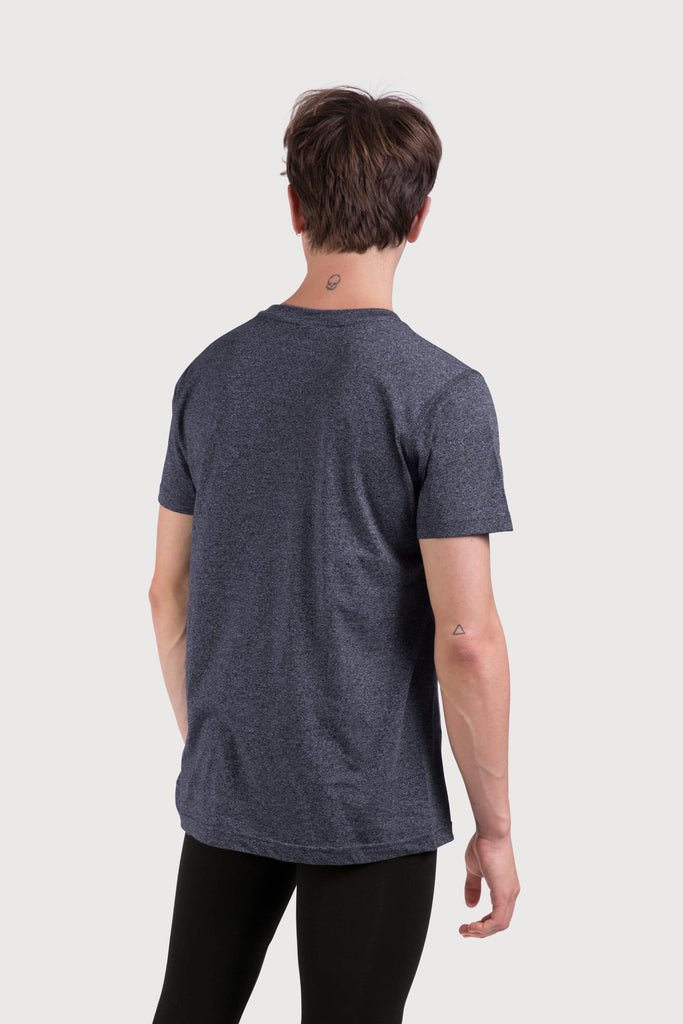  Z0449M - Bloch Heath Relaxed Slim Fit Mens T Shirt in  colour
