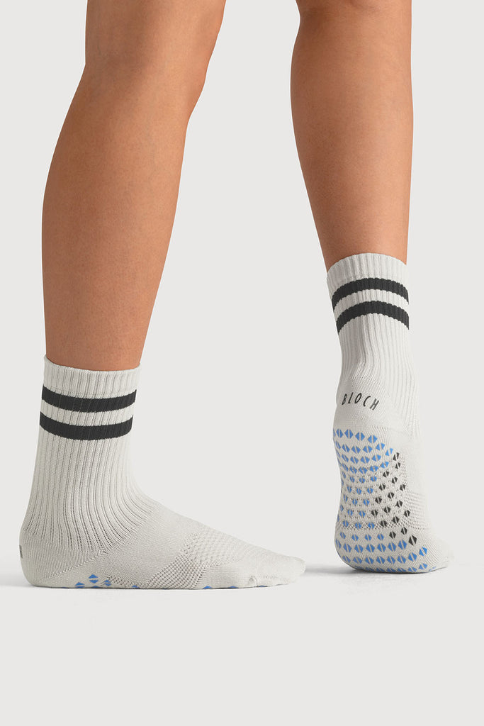  S0911 - CoreGrip Pro Pilates Sock in  colour
