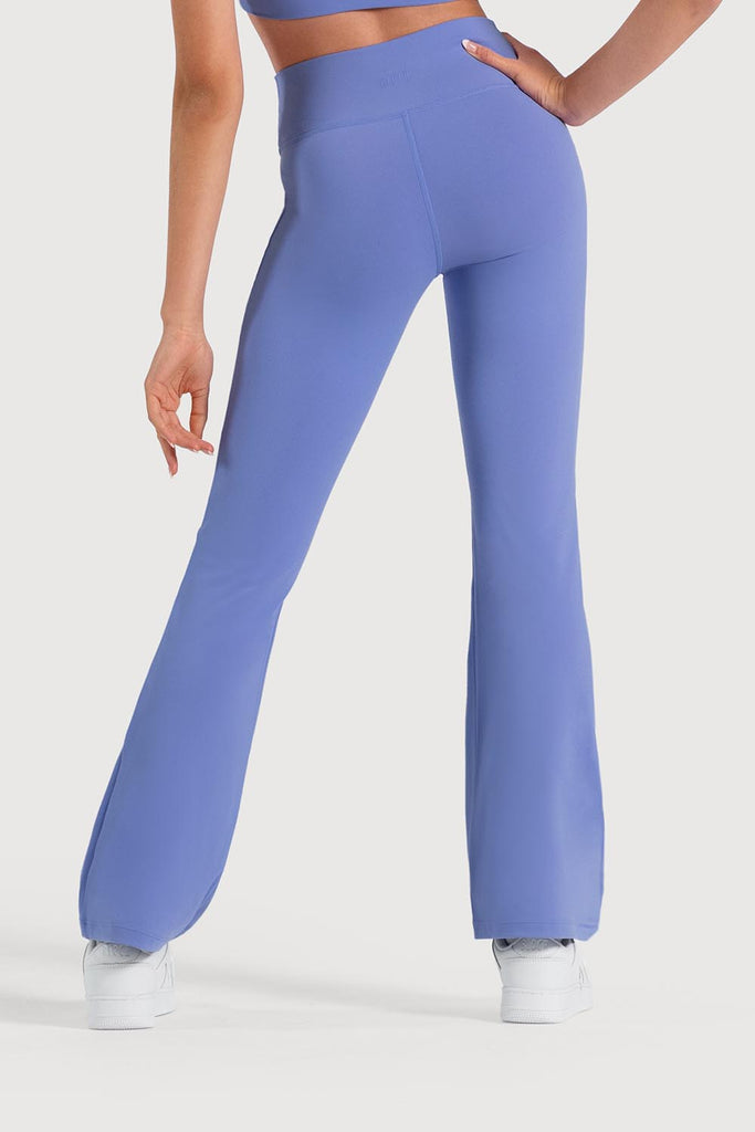  P55676G - Signature Flare Pant in  colour
