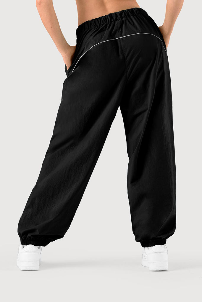  P55710G - Step Up Pant in  colour
