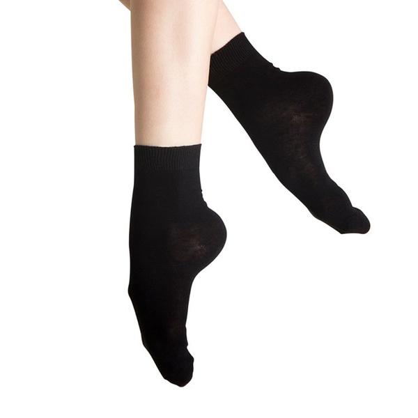  A0421 - Bloch Ankle Socks in  colour

